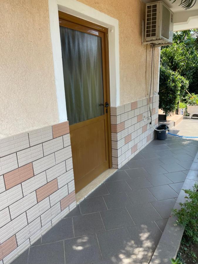 Elias Guest House Sarande Exterior photo